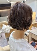 パーマ+ミニボブスタイル