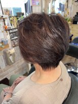 ヘアドゥアイザワ(Hair-do AIZAWA)&nbsp;70代にもおすすめ。上品なハイライト