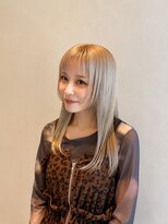 イロドリ(irodori) ホワイトシルバー×ストレートレイヤーミディ