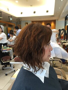 アミ ヘアーアンドメイク Hair&Make 前下がりボブ