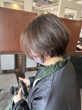 ブルー(blue) ショート　ボブ　ショートボブ