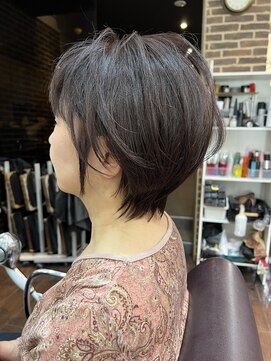 ヘアーアンドメイク ビス(HAIR&MAKE bis) ショートカット/ひし形/ショートボブ/30代/40代/50代【松苗学】