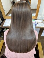 ル コワン ククー(Le coin coucou) 酸性ストレート艶髪ロング