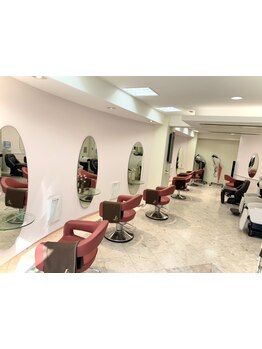 【学割U24/学生カット\4400/カット\4950】メンズに大人気◎開業30年以上！老若男女幅広くご対応♪