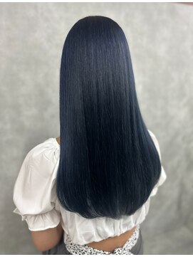 ユニバーストーキョー 池袋西口店(universe tokyo) ネイビーブルー(ダブルカラー/ケアブリーチ/ケアカラー/池袋)