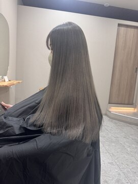 シカ 神戸三宮元町店(Cica) オリーブベージュ グレージュ ダブルカラー 三宮