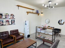 コアフュールブランコ(Coiffure BRANCO)の雰囲気（- waiting room -）