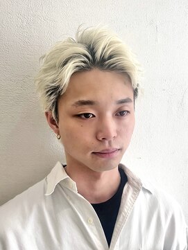 マカロニコースト(macaroni coast) メンズハイトーンショートベリーショートアップバングショート