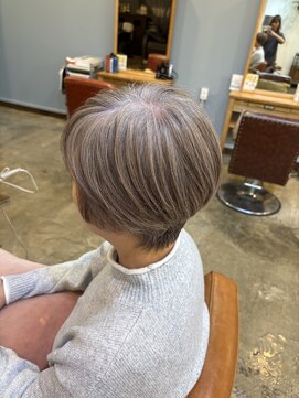 スアバイキキ(SuA by kiki.) ココアベージュ/クラゲヘアー/オリーブグレー［千葉］