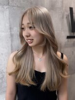 アンダーバーホワイト 南海難波店(_WHITE)&nbsp;巻き髪が楽しくなるレイヤーとホワイトベージュ