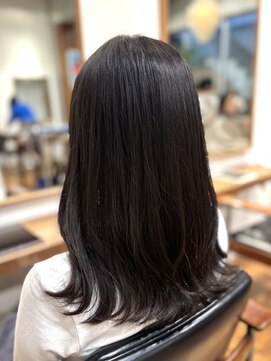 シルフィ(sylph) 外はねロブ.暗髪.２０代３０代４０代