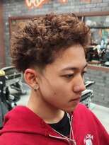 フォーコーナーズカットショップスリーセント 栄(FourCornersCutShop 3/cent) 仏陀パーマ/スパイキーショート/ブッダパーマ