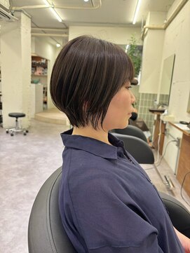 ノーティー(NORTY) くびれ寄りのショートボブ/襟足の生え位置長めの方