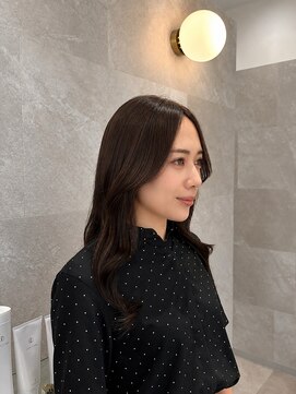 コレル(KORELLE) 赤みを抑えながら透明感を叶えるアッシュブラウン♪