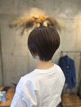 リベルテ(liberte) 丸みコンパクトショート