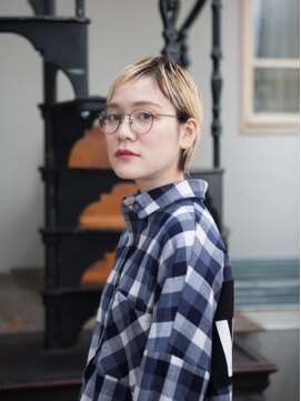 エマージュ 池袋東口店(Emerge) 個性派☆ハイトーンボブ