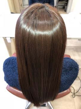 エムスリーディー アルル 赤坂店(M3D alulu) 【アルル赤坂】うるツヤグレージュ