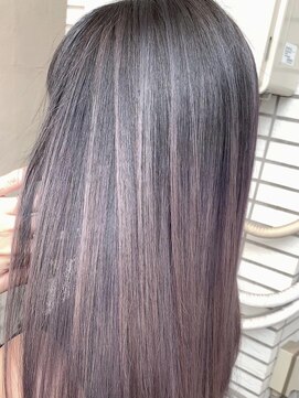 グロウ 上野御徒町(grow) ハイライトカラー/オリーブカラー/小顔/ウェット[上野/御徒町］