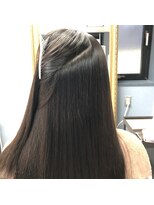 アンフィシュピトロワ(AnFye spi tlow)&nbsp;［AnFye］根元のパヤ毛のBeforeAfter