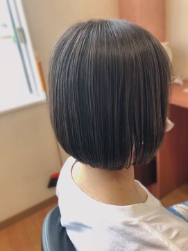 アブー(Aboo) シンプルボブ