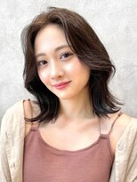 メゾンドイギー(MAISON de IGGY)&nbsp;切りっぱなしボブ美髪ピンクブラウンくびれヘア韓国風暗髪カラー