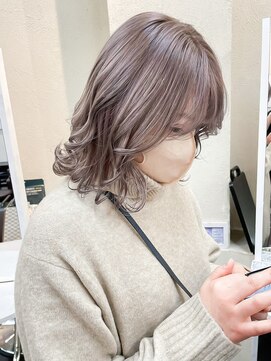 ミシェリー(misherry) 大人ガーリープリカールボブウルフタッセルハイトーンブリーチ