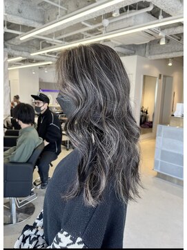 エイト 難波店(EIGHT namba) パキッとライト