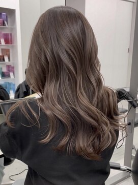 ジルブラン 横浜関内(JIL BLAN) ハイライトバレイヤージュダブルカラーケアプリーチ30代40代