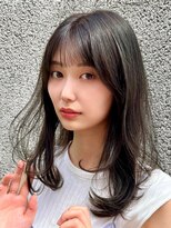 ティア(Tia.)&nbsp;（内巻きワンカール/ミディアムレイヤー/縮毛矯正/髪質改善）