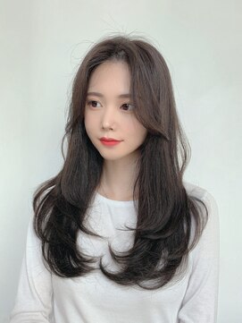コア 梅田(Core) 髪質改善 艶髪 愛され 韓国風 前髪カット 小顔 梅田
