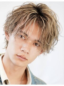 オーシャントーキョー 渋谷(OCEAN TOKYO) ツイストスパイラルパーマセンターパート