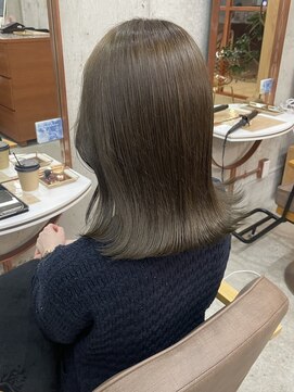 ノイ(noii) オリーブベージュ/透明感カラー/韓国ヘア/ブリーチなし/伏見/栄