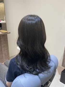 イーエムエー アールビアンカ 名駅店(e.m.a×Ar be.anca) オリーブブラウン