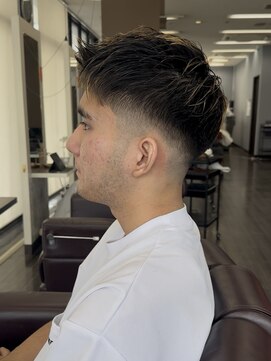 ミーツ 牧港店(mits) ★フェードカット★