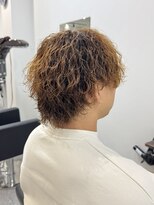 ブライト(BRIGHT)&nbsp;ツイストスパイラルパーマセンターパートウルフ