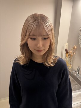 チャプター 問屋町(chapter) ケアブリーチミルクティーベージュカラーレイヤーカット韓国ヘア