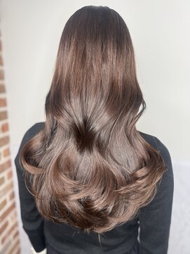 エニー 栄(Any) 韓国レイヤー×ブラウン