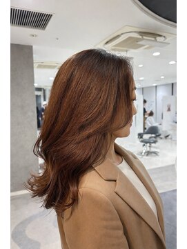 エアー 青山(AIR) レイヤーカット/艶カラー