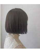 オル(ORU)&nbsp;切りっぱなしボブ