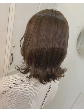 ジーナ 札幌(Zina) 【Zina SAPPORO】ブラウンベージュ