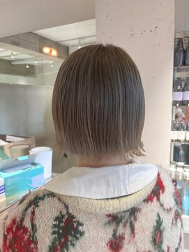 ラミ(L'ami) ショート×ミルクグレージュ