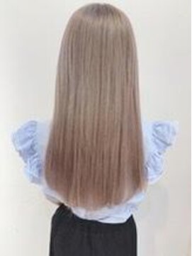 ニーナ ヴィジョン(NINA visioN) ハイトーンロング