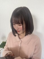 O ツヤ感ストレート×20代30代大人可愛い小顔スタイル