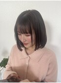 ツヤ感ストレート×20代30代大人可愛い小顔スタイル