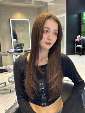 ザシェノンアオヤマ(THE CHAINON AOYAMA) くびれヘア韓国ヘアレイヤーカットケラチントリートメント