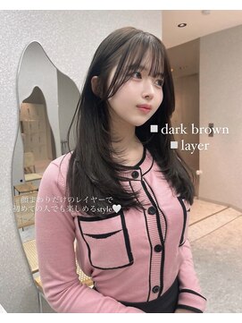 リリー(Lilley) くすみベージュ×姫カットレイヤー×韓国風巻き【ayana】