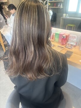 ゼストプラス(ZEST plus) 大人海外風ハイライト