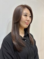 ヴィックス クリスタル(VIC’S crystal)&nbsp;ブリーチなしのダブルカラーで透明感グレージュ《AKANE