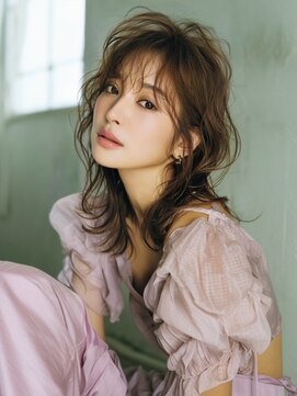 アルトリスト(Altruist Aging×HAIR&SPA) ★ダークアッシュ大人ガーリーボブ着物ミディアムレイヤーカット