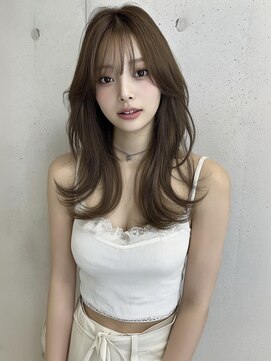 ユーフォリア 渋谷グランデ(Euphoria SHIBUYA GRANDE) 韓国ヘア レイヤーカット 顔周りレイヤー 小顔カット 韓国巻き